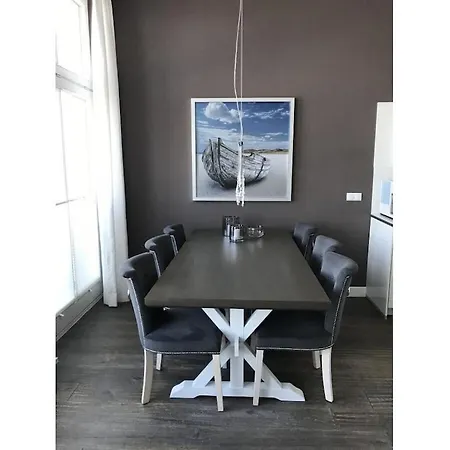 Ocean One -strandschloss 펜션 빈츠